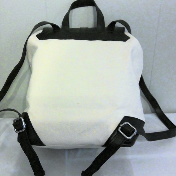 Duex Lux cream and black vegan leather - Picture 5 of 8